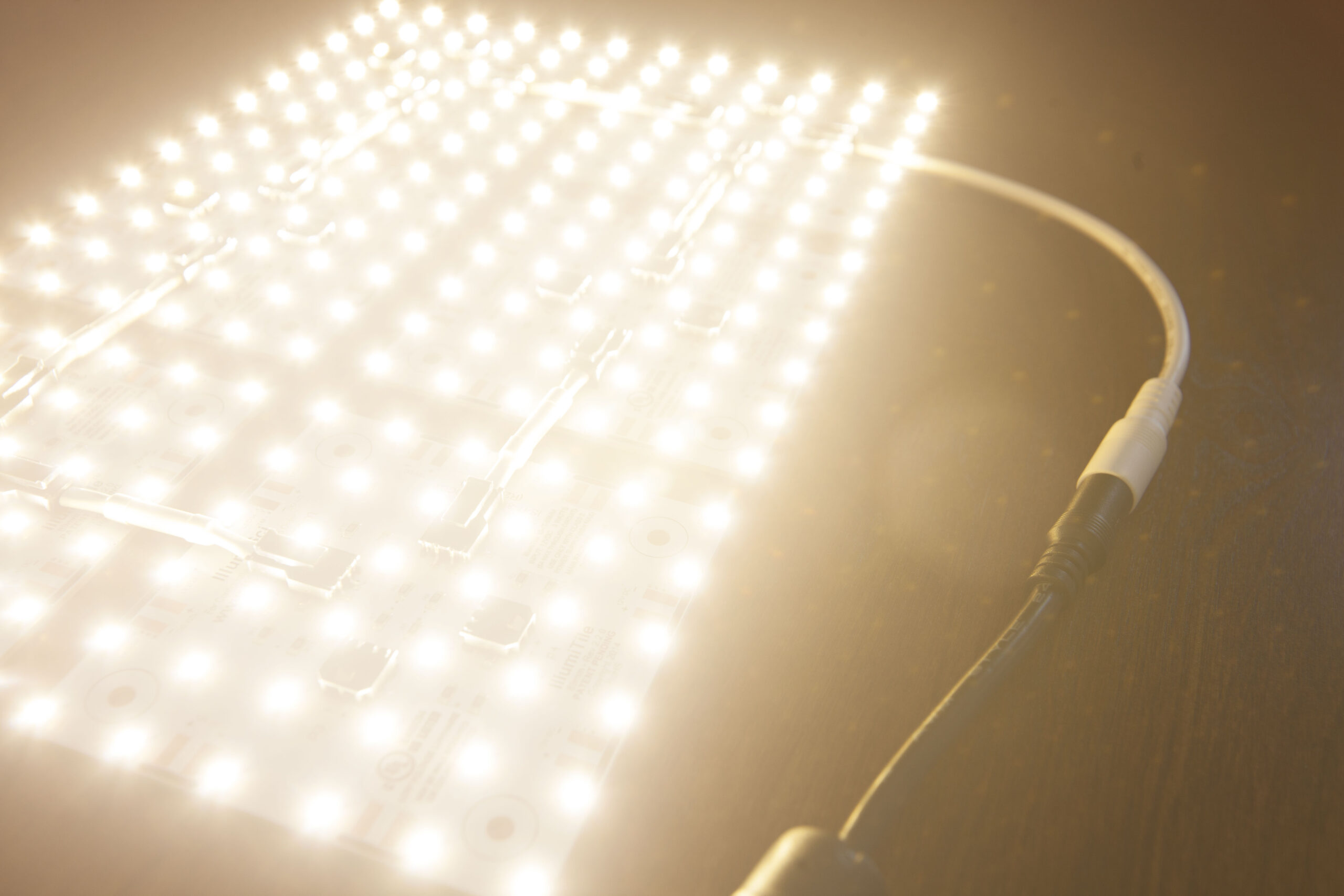 ILE 2x3 - Angle 2 - Med