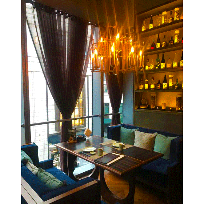 7---IllumiSci-B11-Candelabra-Bulb-Fixture_square